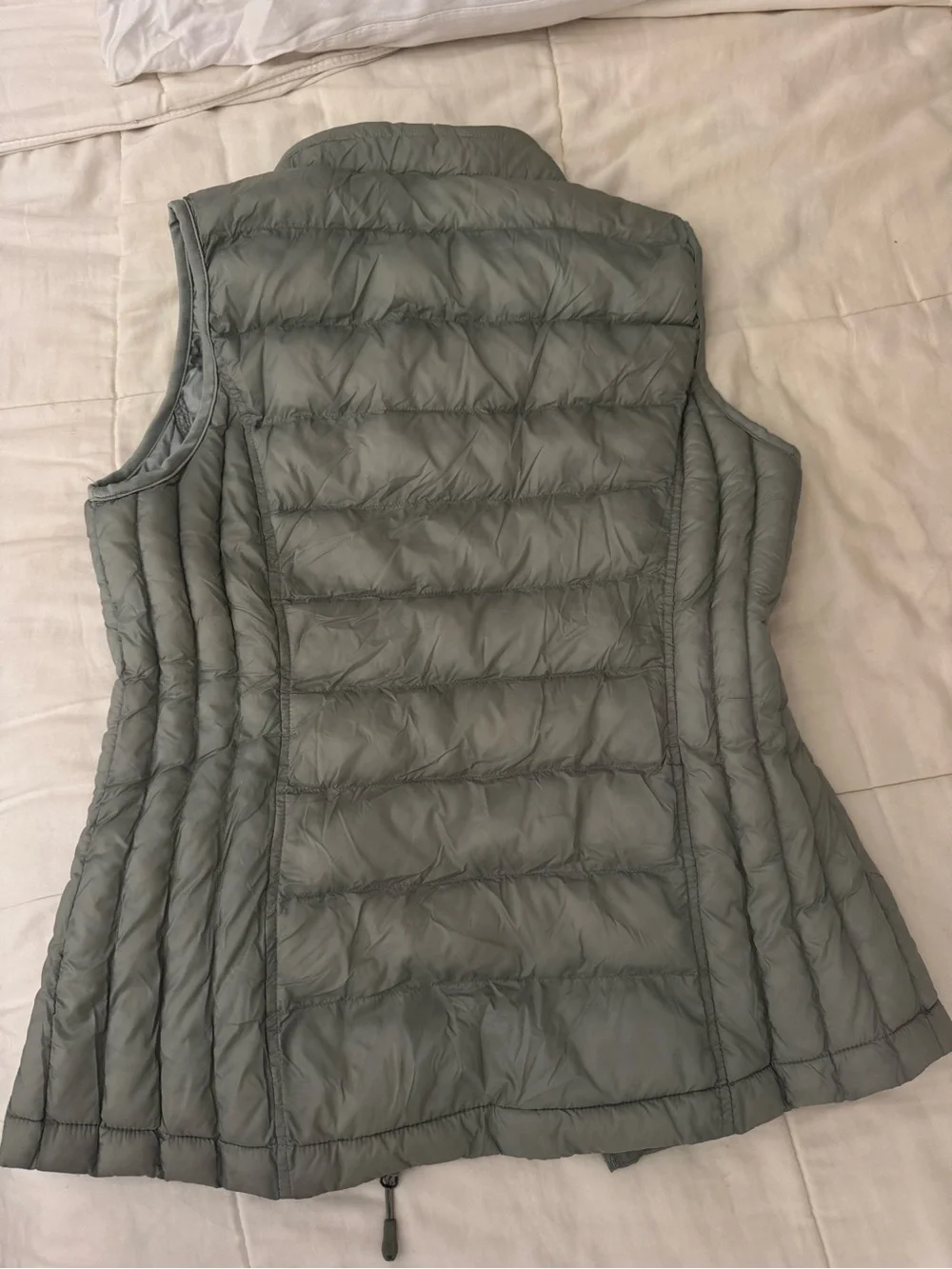 Lightweight Quilted Sage Green Sleeveless Puffer Vest